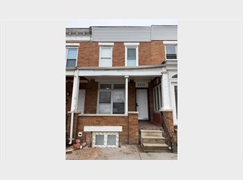 Roomgo US - Room Available For Rent - $700 (Shared Bath), Baltimore Highlands - $700 pm