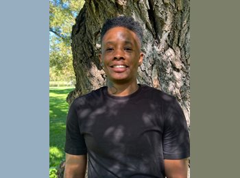 Roomgo US - Shawna Crawford - 34 - Spencerville