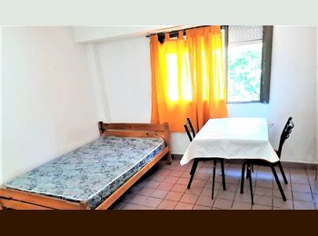 Roomgo AR - AMPLIA HABITACIÓN con  BAÑO PRIVADO $ 400.000., Buenos Aires - AR$ 400.000 pm
