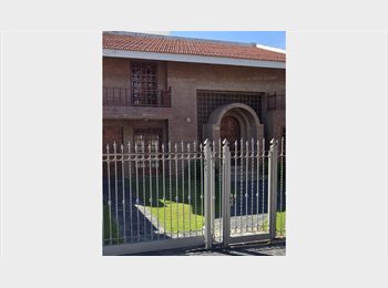 Roomgo AR - La casa de Yoli, Córdoba - AR$ 550 pm