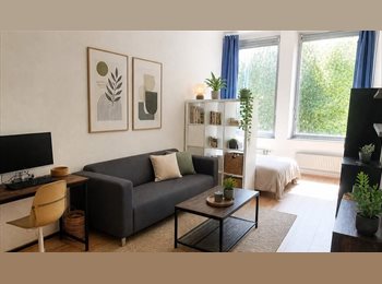 Appartager BE - Grand studio/loft (centre-ville d'Arlon), Arlon - 790 € pm
