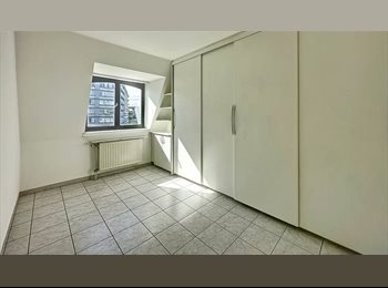 Appartager BE - Colocation women only, Jette - 653 € pm