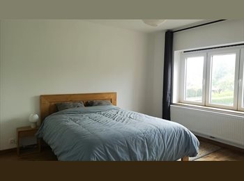 Appartager BE - Chambre chez l'habitant, Louvain-la-Neuve - 500 € pm