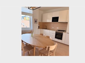 Appartager BE - Grande chambre lumineuse avec vue – 20 m² – Centre d’Arlon – Gare à 6 min, Arlon - 675 € pm