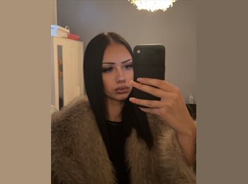 Appartager BE - Naomi  - 18 - Charleroi