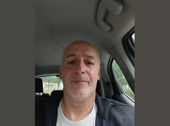 Appartager BE - Laurent - 52 - Uccle-Ukkel