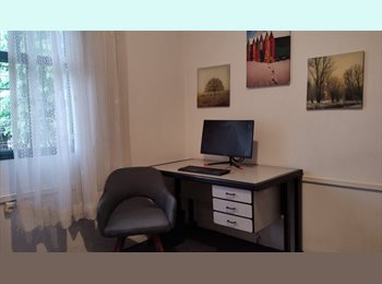 Roomgo BR - SUPER QUARTO NA VILA OLIMPIA/BERRINI/JK -1200 REAIS, Campo Belo - R$ 1.200 Por mês