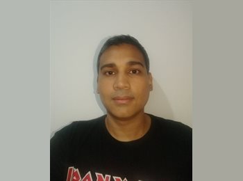 Roomgo BR - Felipe - 33 - Liberdade