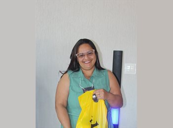 Roomgo BR - Alessandra - 49 - Belo Horizonte