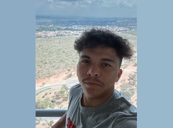 Roomgo BR - Maxuel de Nazaré Brito  - 25 - Curitiba