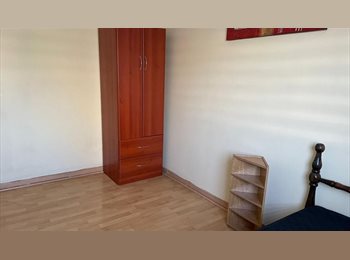 CompartoDepto CL - HABITACION METRO CARLOS VALDOVINOS/CAMINO AGRICOLA, San Joaquín - CH$190.000 por mes