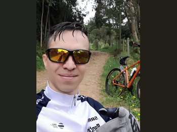 CompartoApto CO - duvan franco - 35 - Medellín