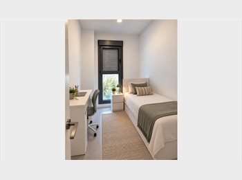 Roomgo ES - HABITACIÓN INDIVIDUAL A ESTRENAR · BAÑO PRIVADO · LOYOLA · PISCINA · GIMNASIO · PÁDEL · COWORKING, Sevilla - 550 € por mes