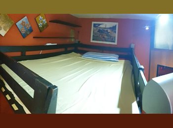 Roomgo IT - *  - POSTO LETTO IN CAMERA DOPPIA CONDIVISA, Bergamo - 380 € al mese