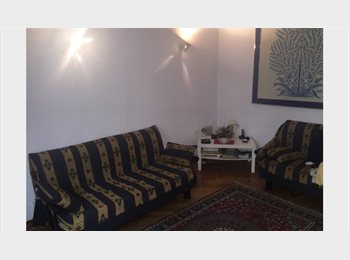 Roomgo IT - Ampia stanza matrimoniale € 650, Milano - 650 € al mese