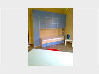 Roomgo IT - STANZA SINGOLA (VIA ABBEVERATOIA), Parma - 295 € al mese