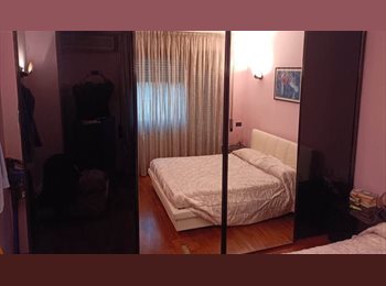 Roomgo IT - Camera singola, Rozzano - 500 € al mese