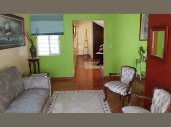 Roomgo MX - Habitación amueblada $3100 con wi-fi, Aguascalientes - MX$3,100 por mes