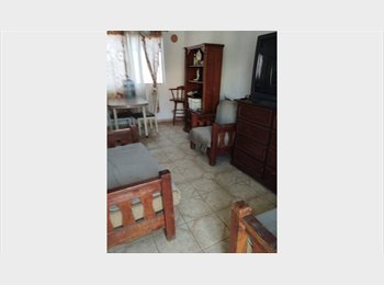 Roomgo MX - Casa en Renta de 2 Plantas, General Escobedo - MX$8,500 por mes