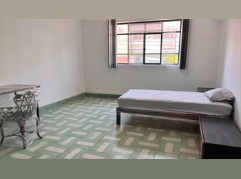 Roomgo MX - Renta de cuarto amplio zona centrica, Guadalajara - MX$3,400 por mes
