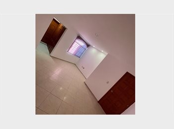 Roomgo MX - ¡ALQUILO! Habitación Prq. Amarillo | Baño Priv. | Cochera | Sin aval, Guadalajara - MX$7,000 por mes