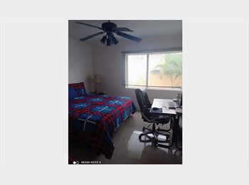 Roomgo MX - Habitación amueblada en renta, Zapopan - MX$5,500 por mes
