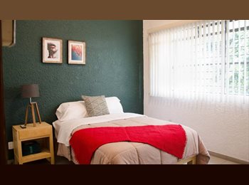 Roomgo MX - Habitación privada con baño propio en Colonia Americana — $9,000/mes todo incluido, Guadalajara - MX$9,000 por mes