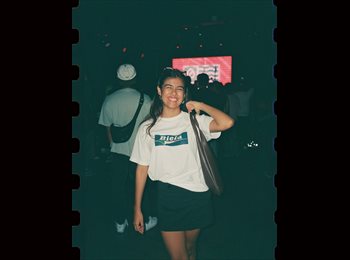 Roomgo MX - Abigail - 24 - Querétaro