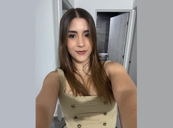 Roomgo MX - Valeria - 18 - Guadalajara