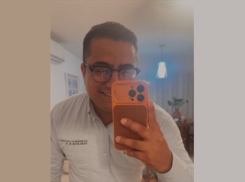 Roomgo MX - Fabian - 31 - Querétaro