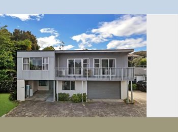 Roomgo NZ - Private 2-Bedroom Downstairs Space – Bucklands Beach, Auckland - $500 pw