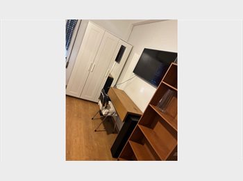 Roomgo PT - Alugo quarto, Faro - 400 € Por mês