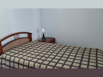 Roomgo PT - Quarto estudantes, Lisboa - 400 € Por mês