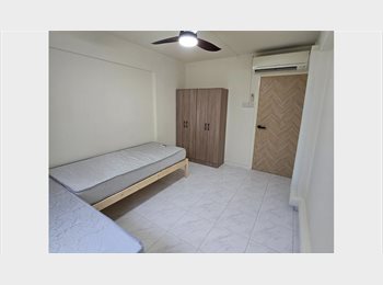 Roomgo SG - [No Agent Fee] Cozy Twin-Sharing Common Room 5-Min Walk to Yishun MRT (Female Only), Yishun - $1,200 pm