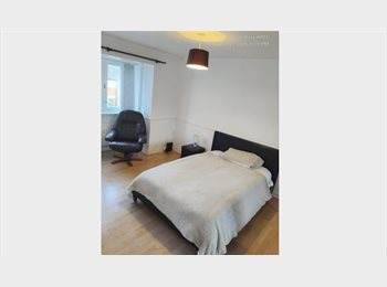 Roomgo UK - Room for Rent Glasgow West End G20, Possilpark - £700 pcm