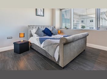 Roomgo UK - Two Rooms in a Shared Flat 34, Green Diamond, BN1, The Lanes - £1,300 pcm