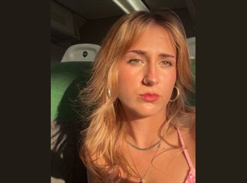 Roomgo UK - Natasha  - 18 - Clapham