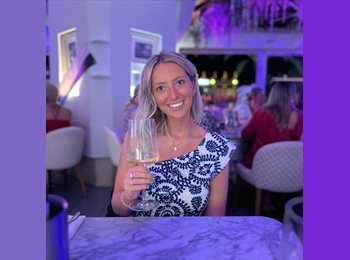 Roomgo UK - Vicki - 31 - Tooting