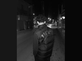 Roomgo UK - David - 23 - Liverpool