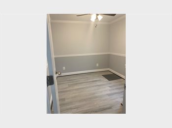 Roomgo US - $650 Room for Rent (Shared Bath) 1500 Olmstead St, Curtis Bay - $650 pm