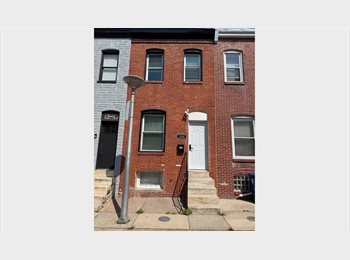 Roomgo US - Private Room Available - $650 (Shared Bath), Pigtown - $650 pm