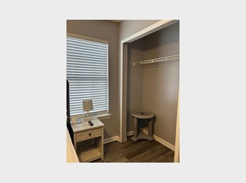 Roomgo US - Room for rent in Bluffton, SC, Bluffton - $950 pm