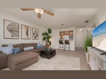 Roomgo US - Stunningly Renovated, Hell's Kitchen - $1,900 pm