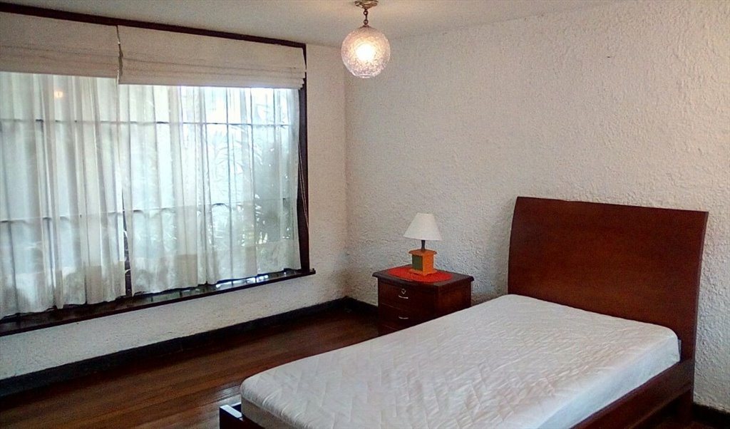 Habitación en arriendo cerca de la Universidad UNICIENCIA Facultad de Ciencias Económicas y Administrativas Sede D (Bogotá)