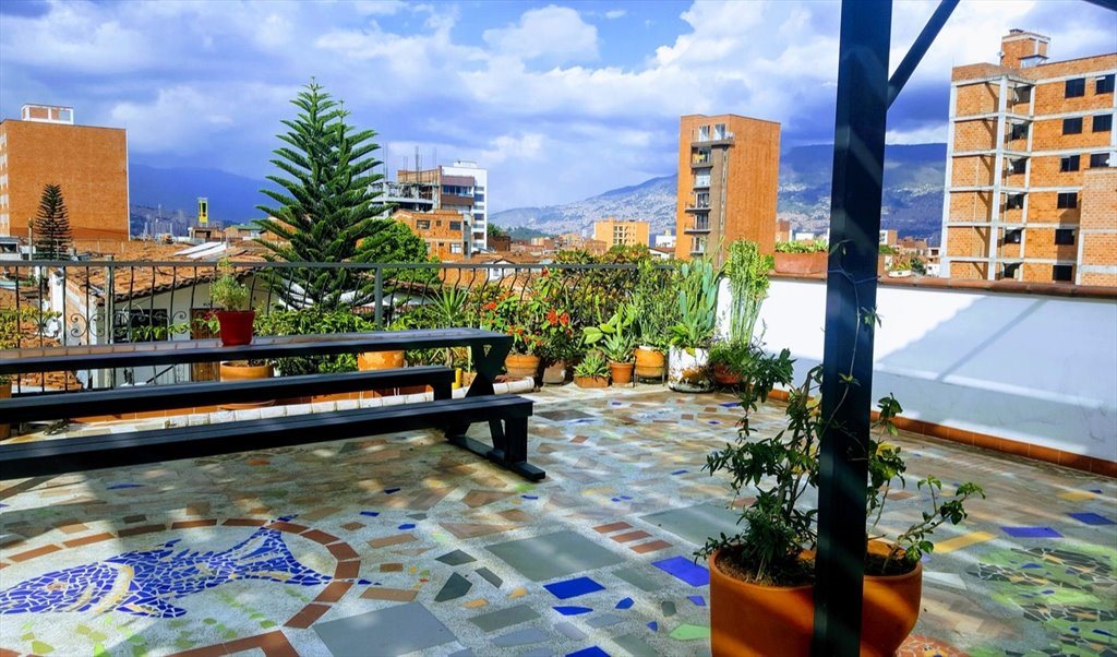 Apartaestudio en arriendo en La Castellana, Medellín · foto 7 de 8