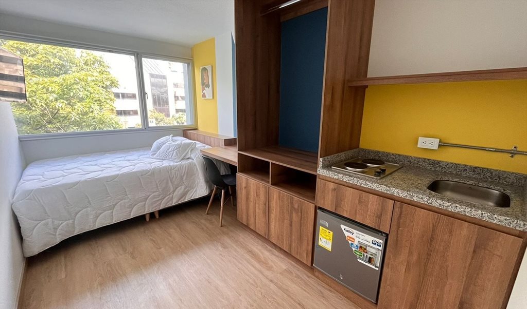 Apartaestudio en arriendo en Chapinero Central, Bogotá · foto 3 de 7