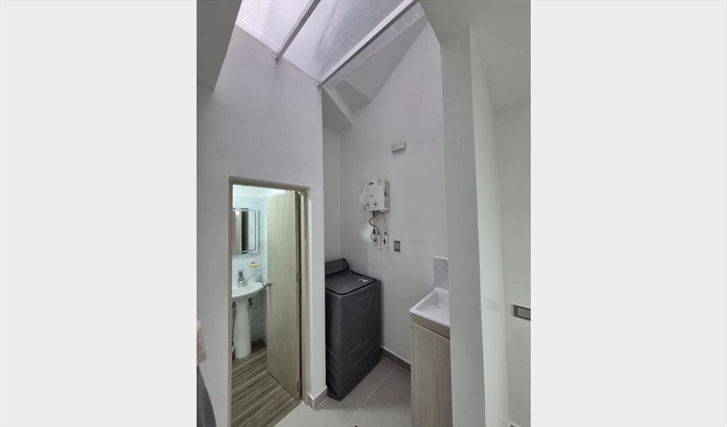 Apartaestudio en arriendo en Medellín · foto 4 de 6