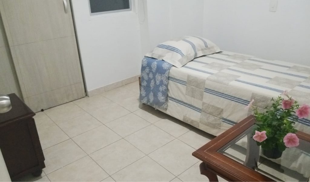 Habitación en arriendo en Los Colores