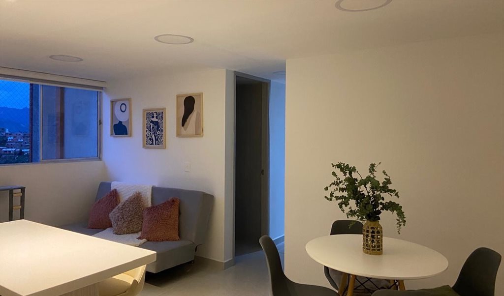 Habitación en arriendo en Altos de Calasanz