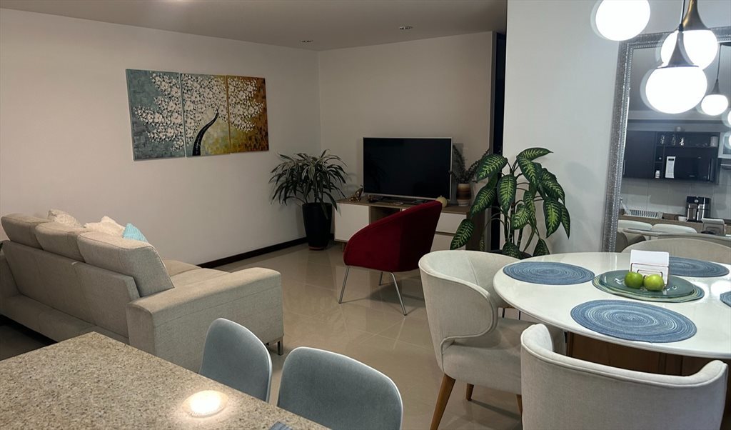 Habitación en arriendo en Alto de Misael